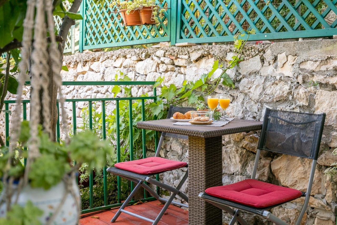 Apartments Karisima Korcula Town Exterior photo